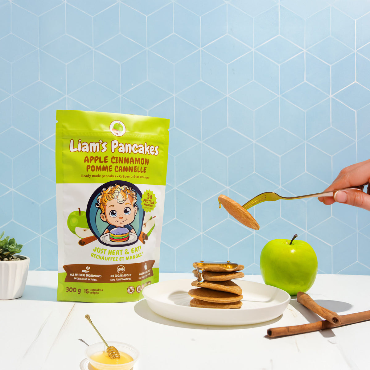 Apple Cinnamon Pancakes