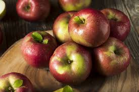 Mac's Apples